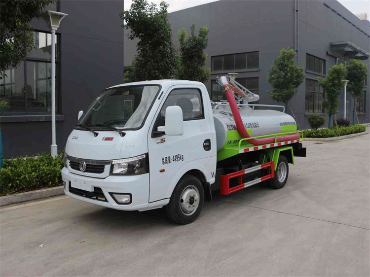 国六东风途逸3方蓝牌吸粪车